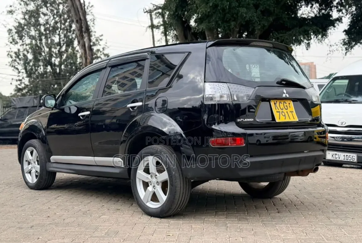 Mitsubishi Outlander 2009 Black