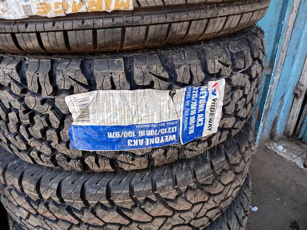 215/70r16 All Terrain Wideway