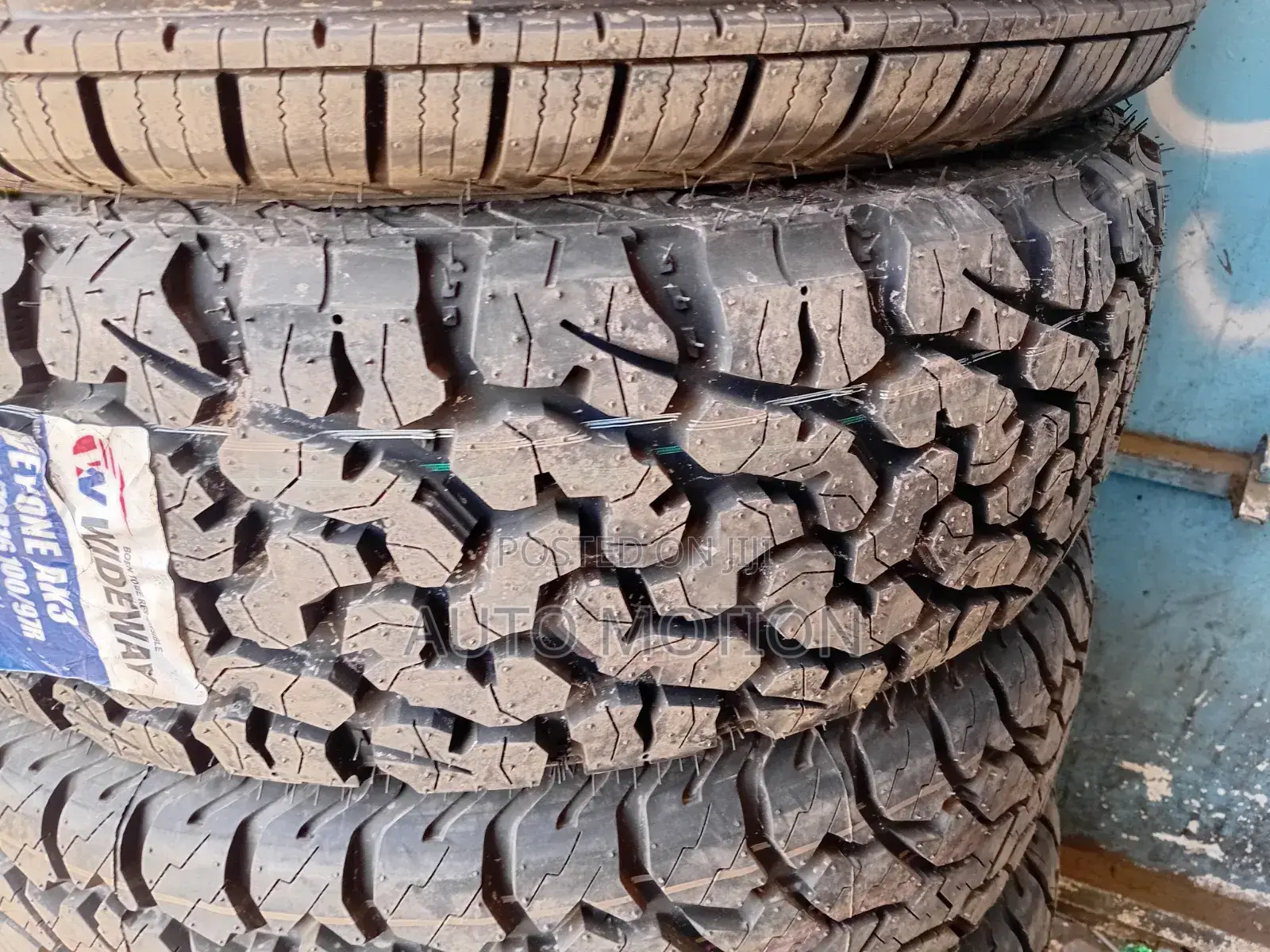 215/70r16 All Terrain Wideway