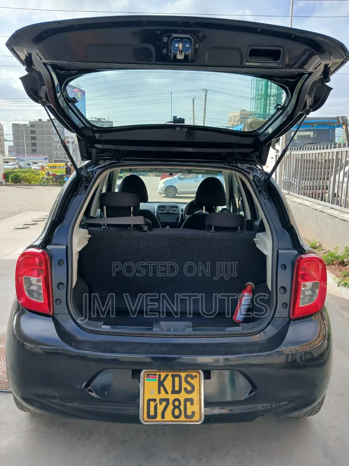 Nissan March 2017 Black