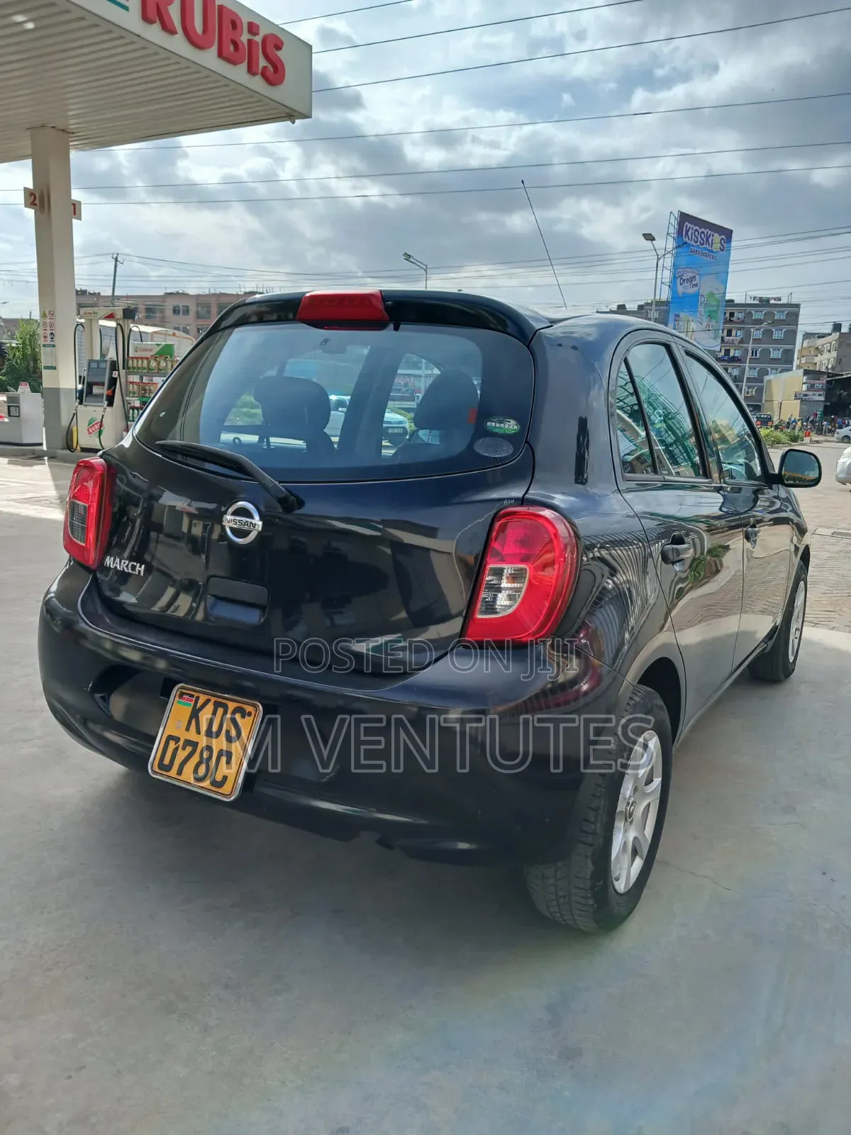 Nissan March 2017 Black