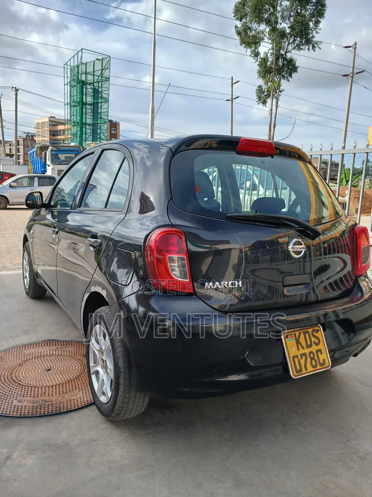 Nissan March 2017 Black