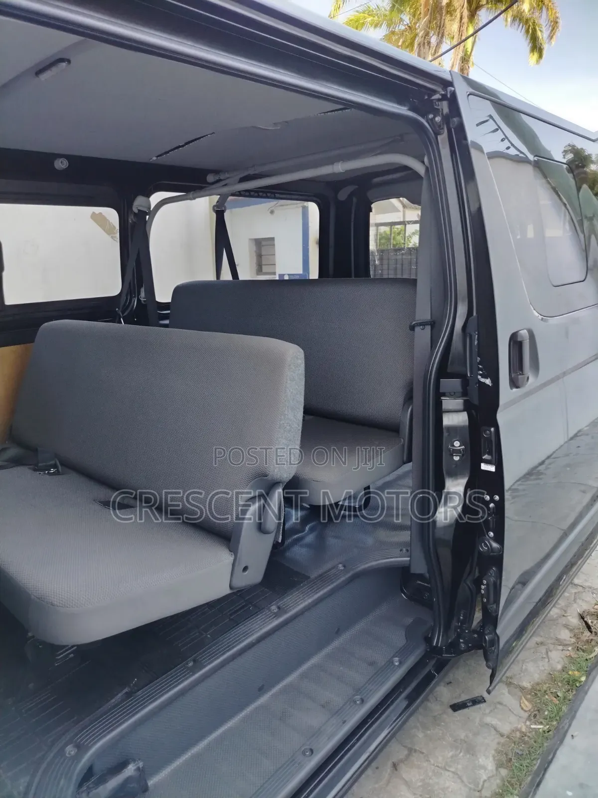 Toyota HiAce 2019 Black