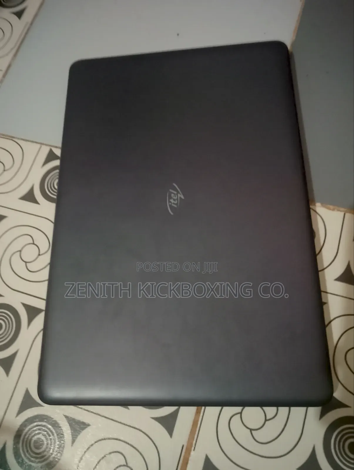 Laptop Itel Able 1 4GB Intel Celeron HDD 250GB