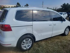 Volkswagen Sharan 2012 White