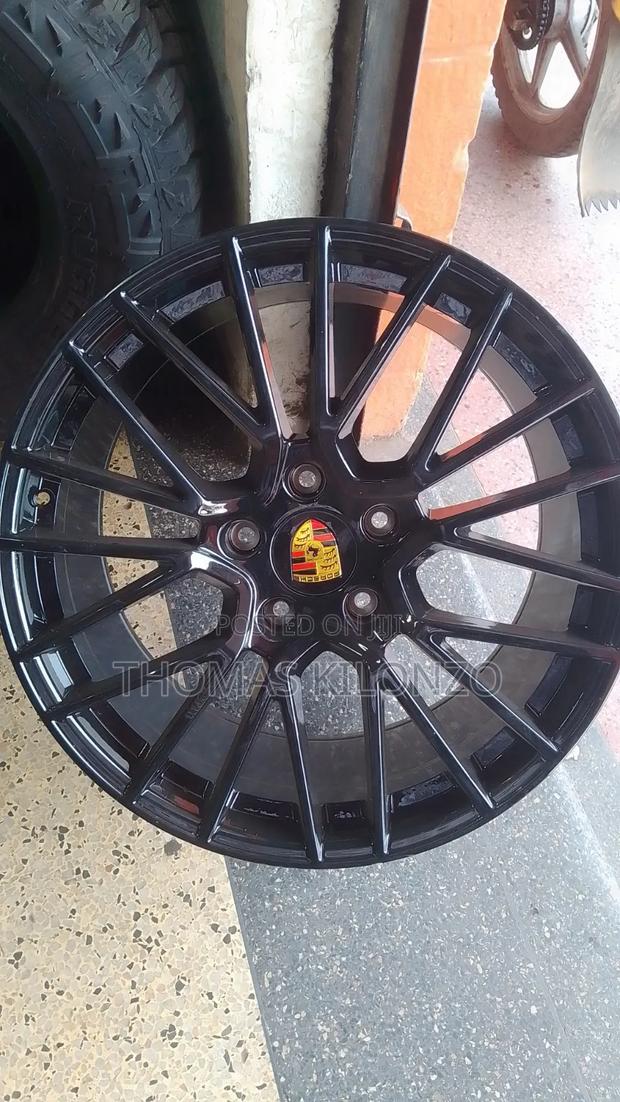 Size 20 5/130 Porsche Plus Alloy Rims