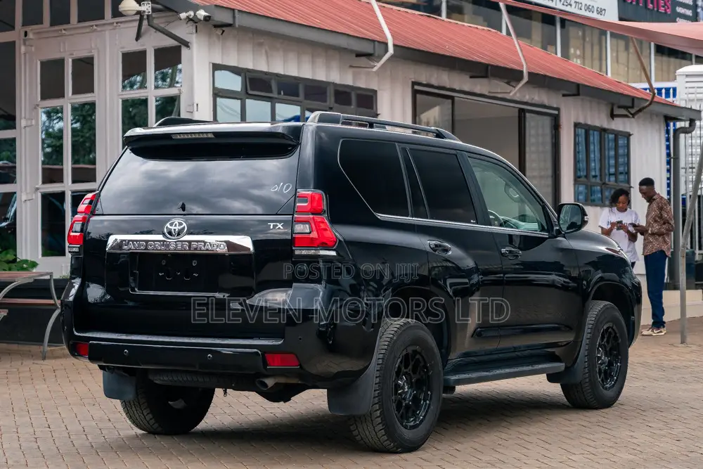 Toyota Land Cruiser Prado 2021 Black