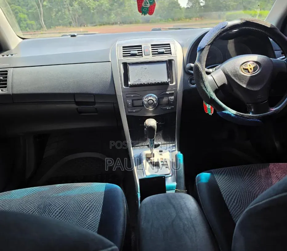 Toyota Corolla Fielder 2011 White