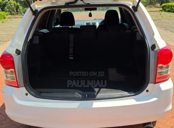 Toyota Corolla Fielder 2011 White