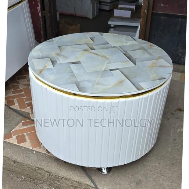 White Executive Modern Round Coffee Table