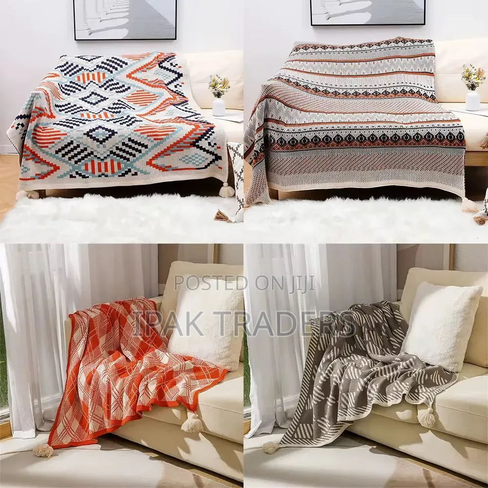 *Bohemian Knitted Throw Blankets With Pendant/Tassels*