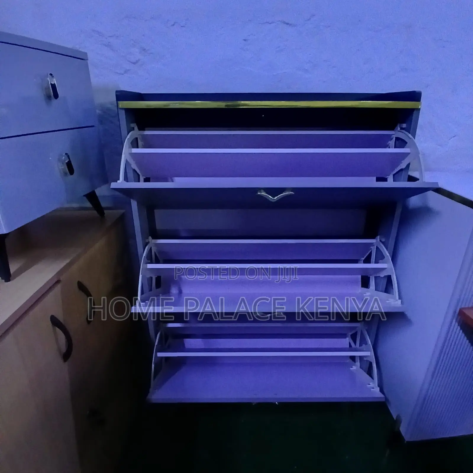 Shoe Rack: Sleek Bucket Flip Shoe Rack With v Shaped Handles