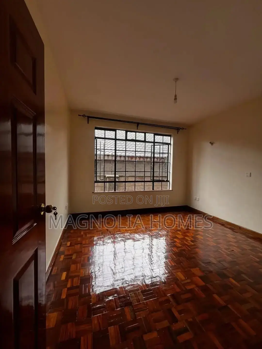 2bdrm Apartment in Valley Arcade for rent