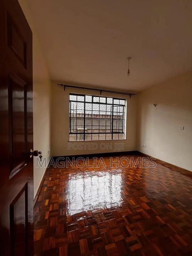 2bdrm Apartment in Valley Arcade for rent - thumbnail 2