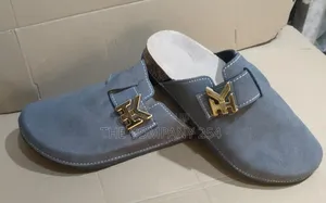 Quality Casual Sued Unisex Crogs With Rubber Sole