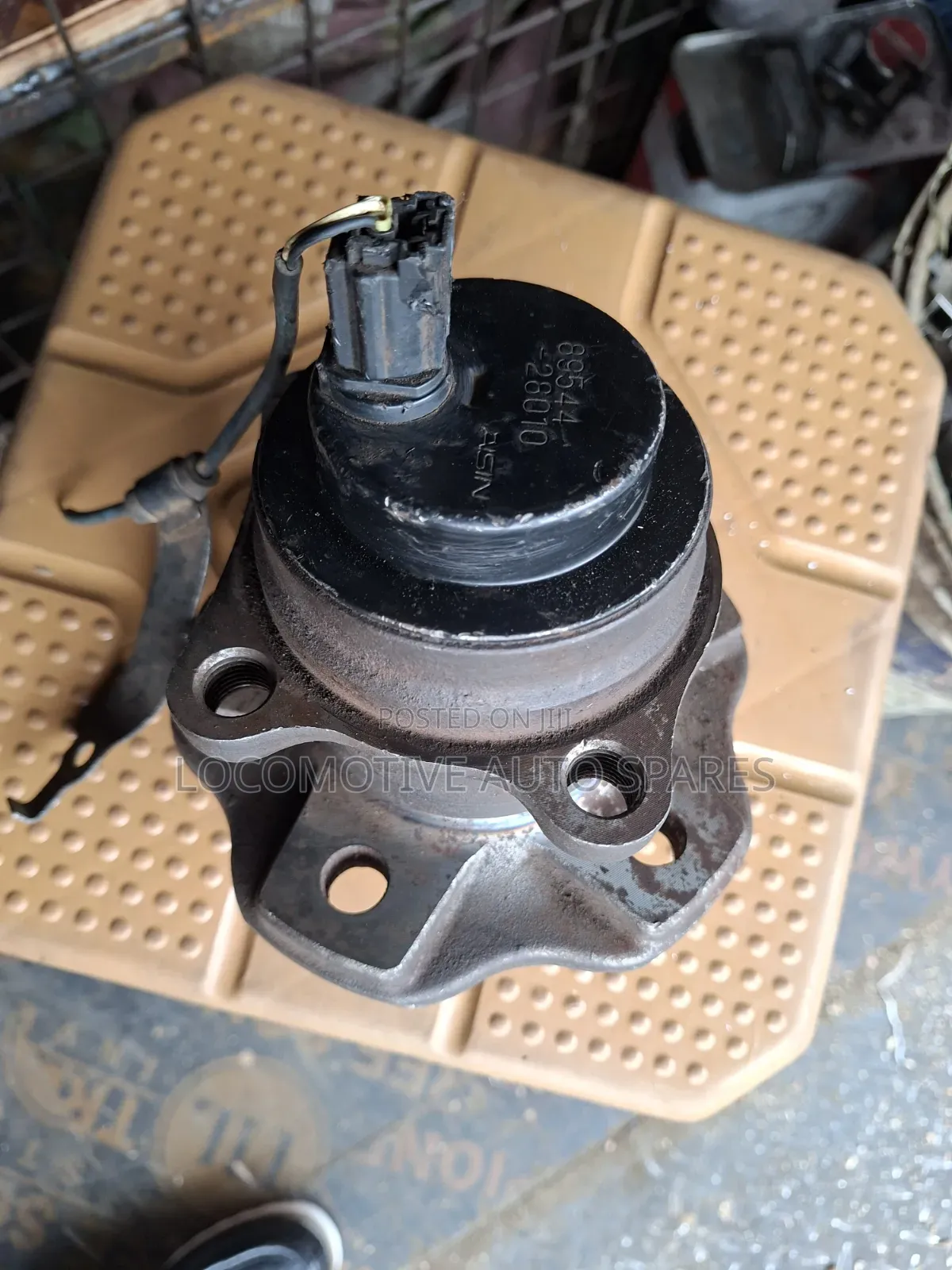 Lexus/Alphard/Rear Hub 2wd