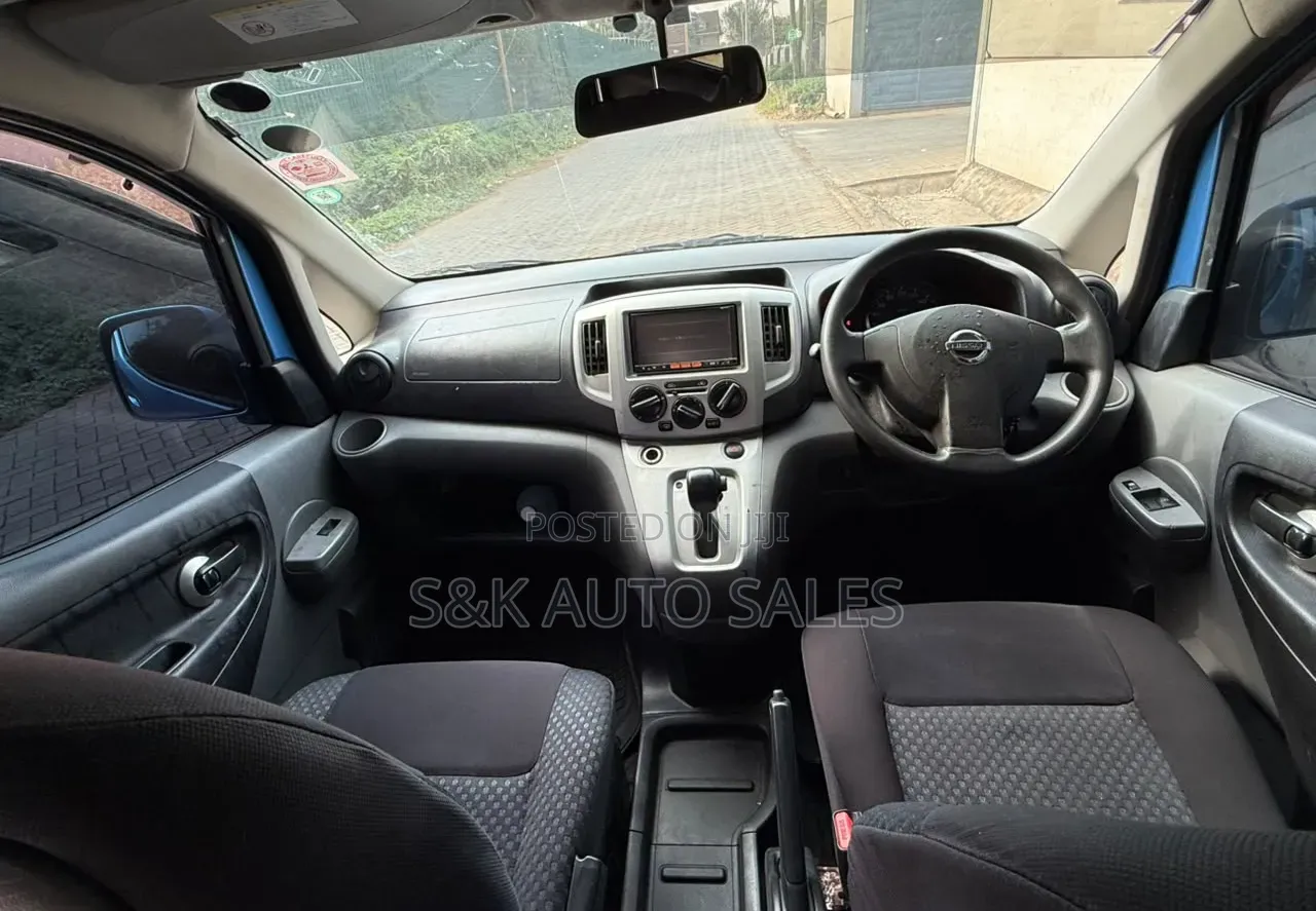 Nissan NV200 2015 Blue