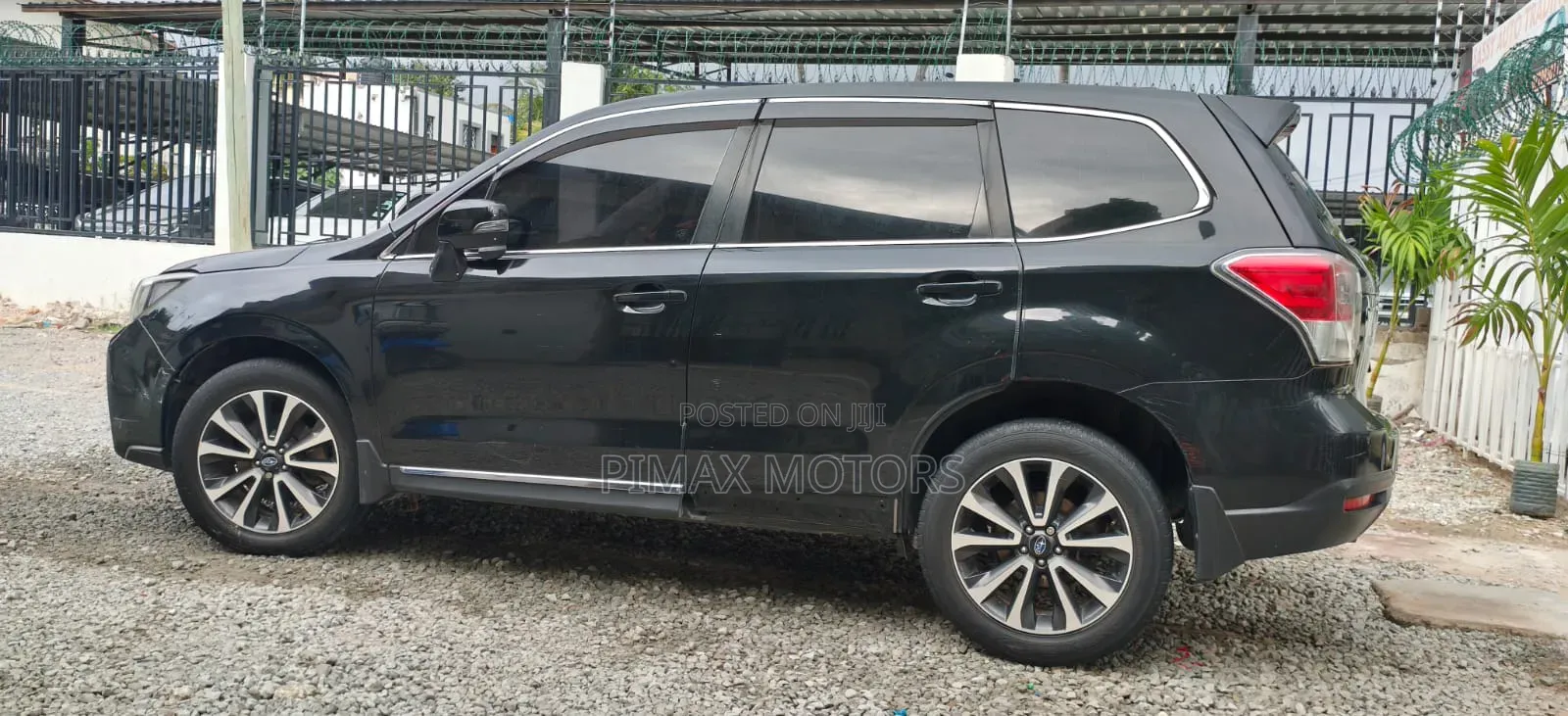 Subaru Forester 2016 Black