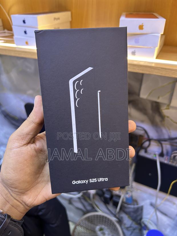 New Samsung Galaxy S25 Ultra 256 GB Black