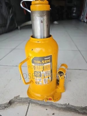 Tolsen 20-Ton Bottle Jack