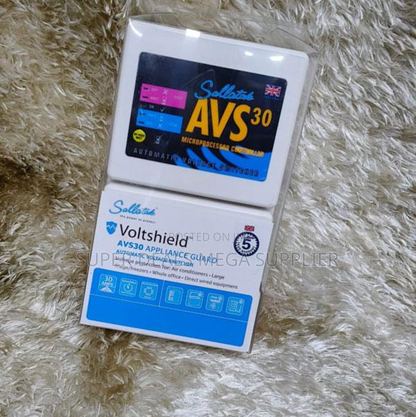 Intelligent Surge Defense Avs 30 Amperes Automatic Voltage Switcher
