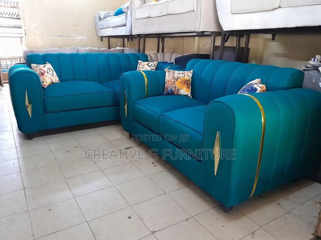 Modern 5‐Seater Sofa Set (3+2)