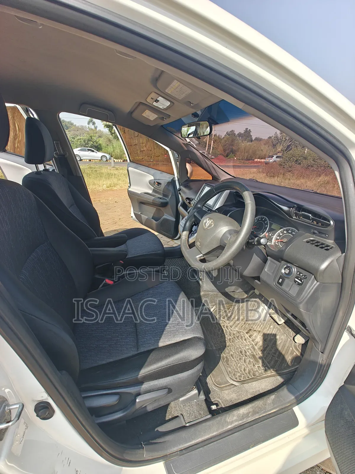 Toyota Wish 2012 Pearl
