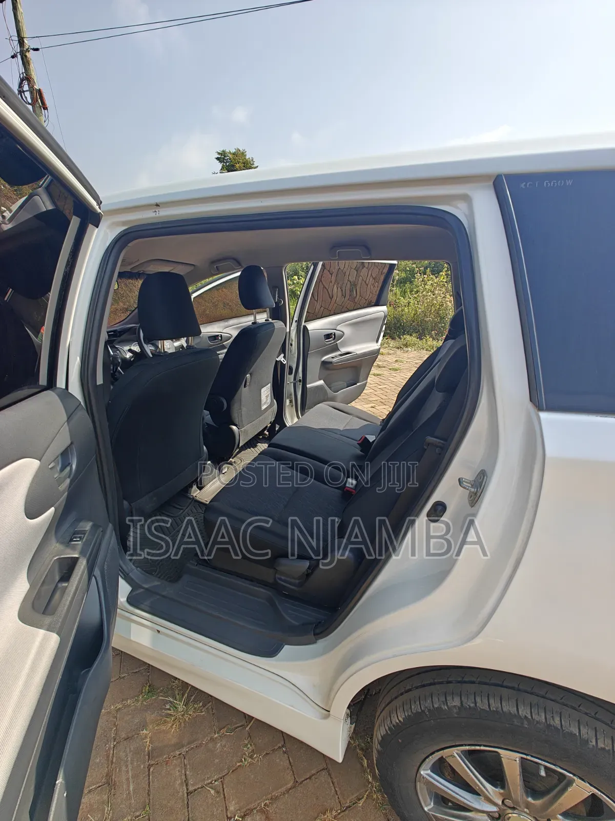 Toyota Wish 2012 Pearl