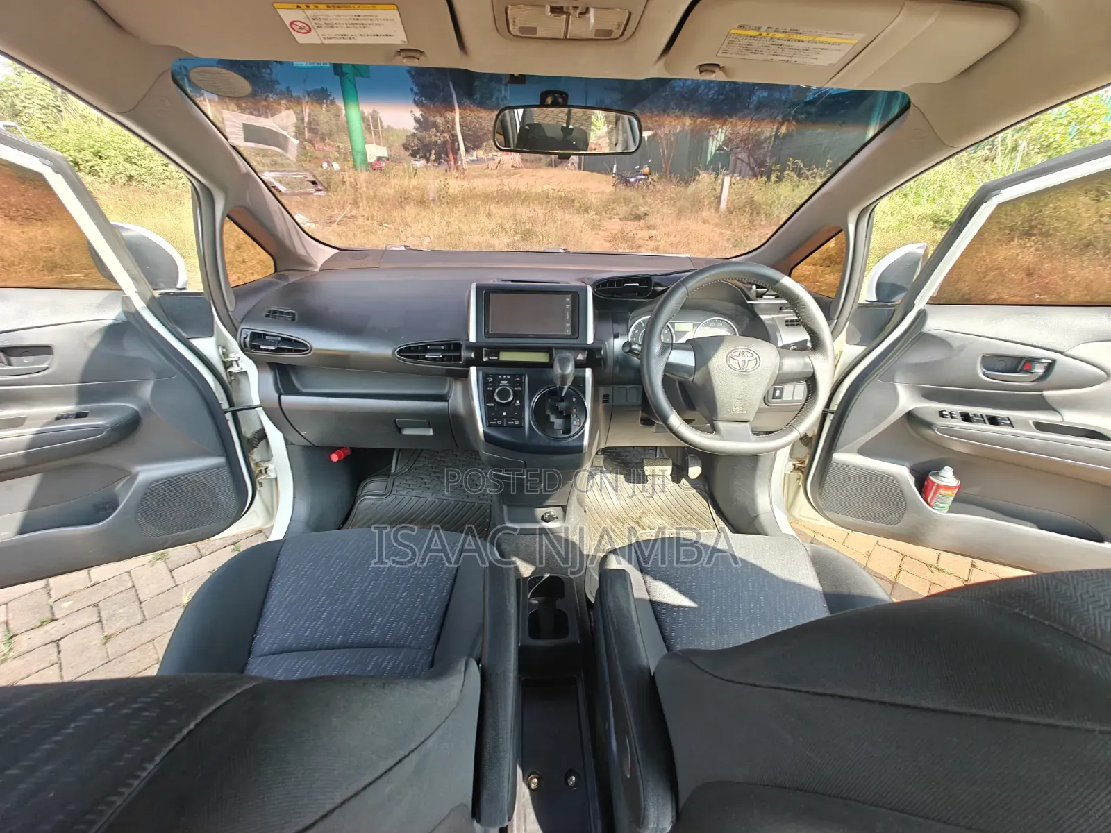 Toyota Wish 2012 Pearl