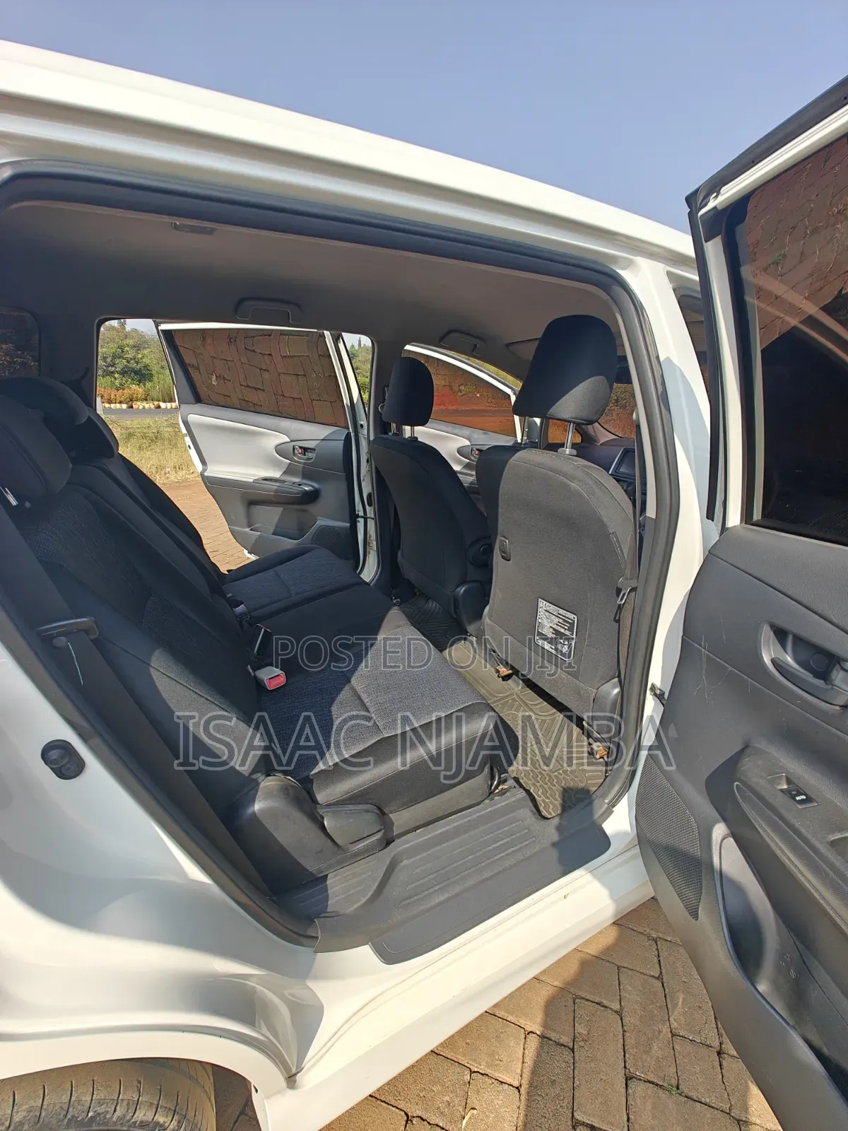 Toyota Wish 2012 Pearl