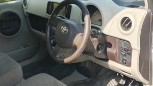 Toyota Passo 2014 Silver