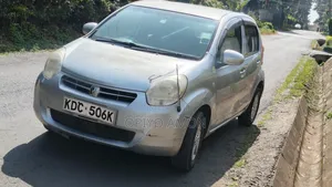 Toyota Passo 2014 Silver