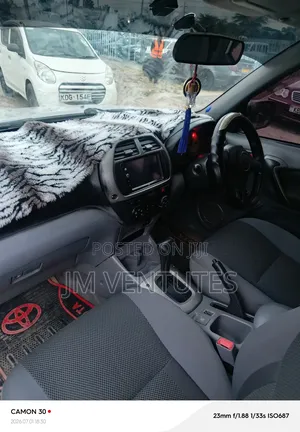 Toyota RAV4 2001 Silver