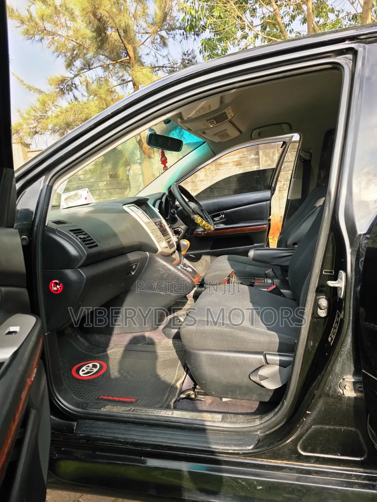 Toyota Harrier 2011 Black