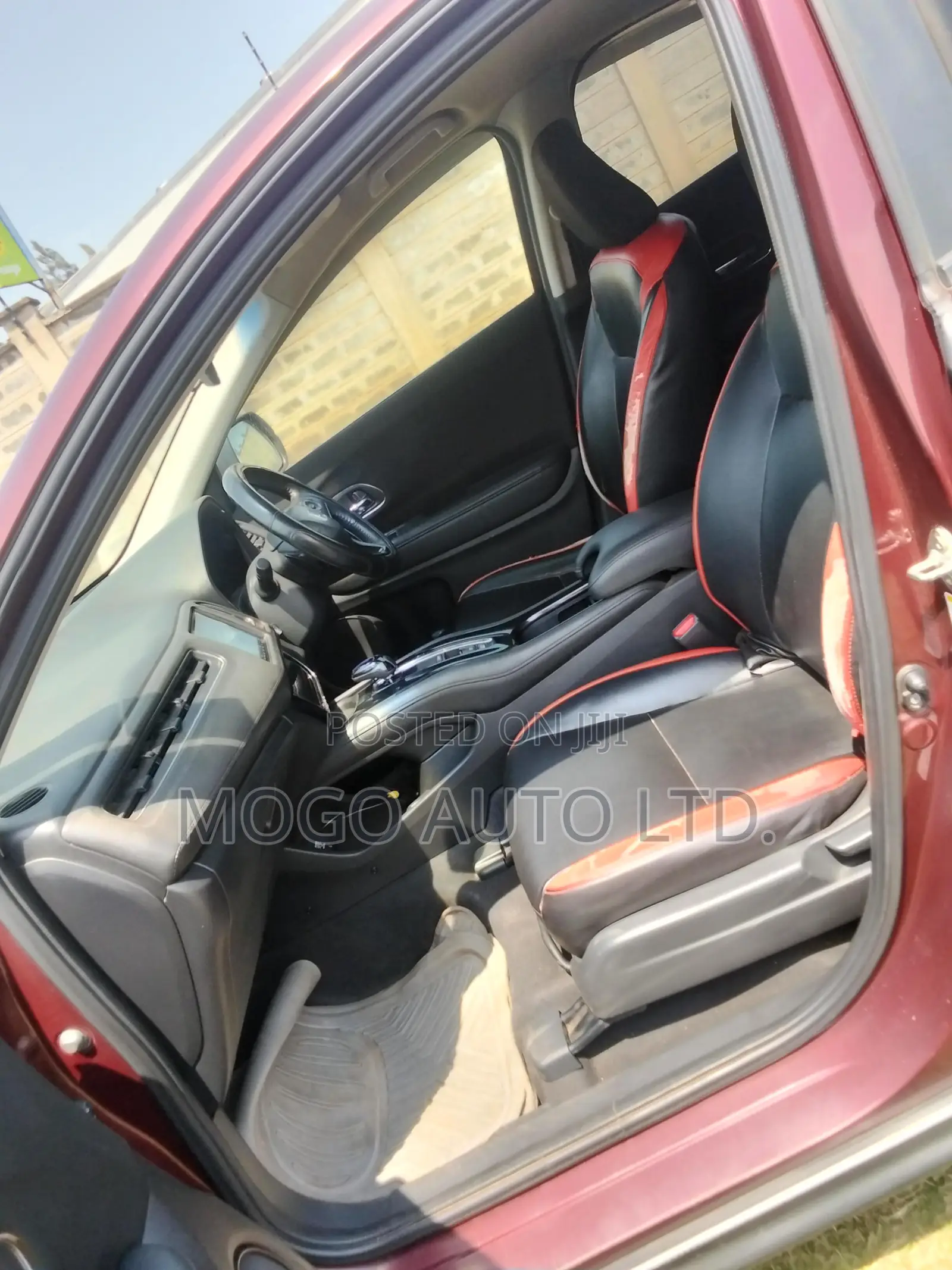 Honda Vezel 2014 Red