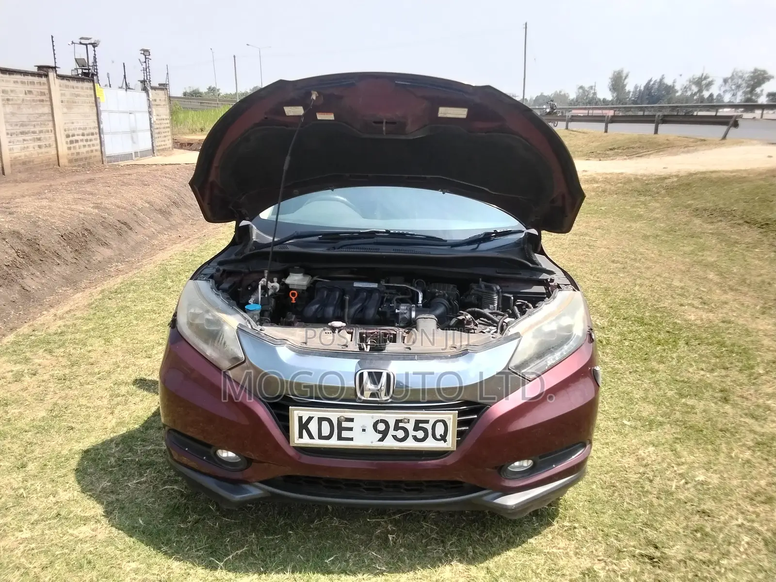 Honda Vezel 2014 Red