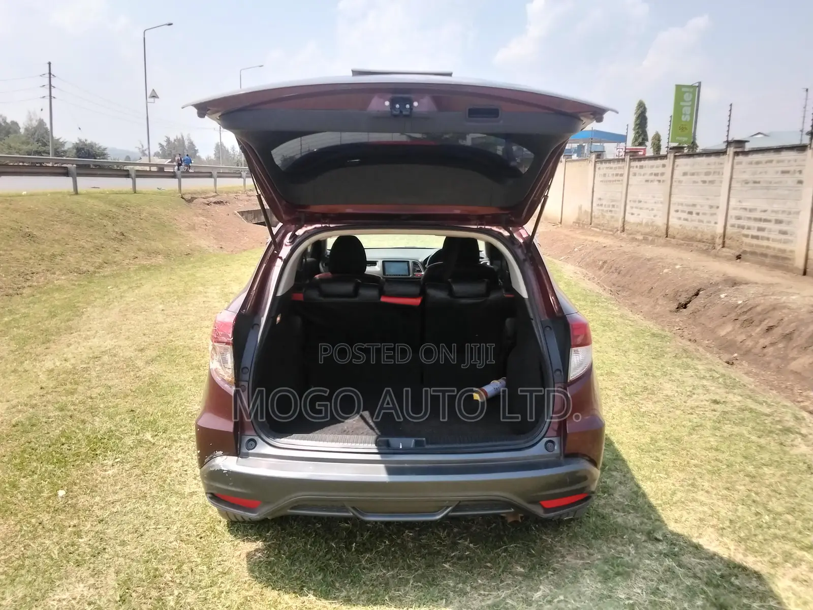 Honda Vezel 2014 Red