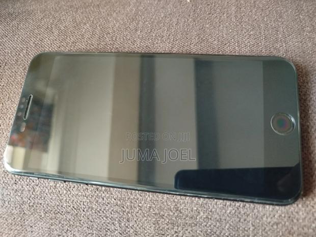 Apple iPhone 7 Plus 128 GB Black - thumbnail 5