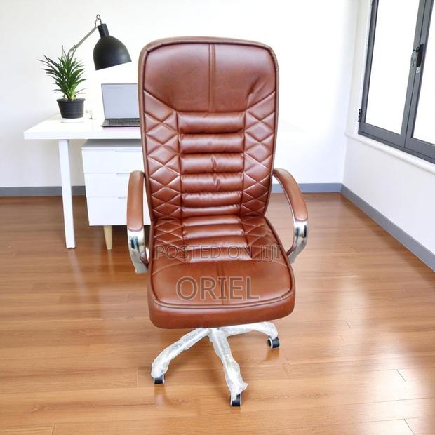 Office Chair : Brown High-Back Office Chair - thumbnail 3