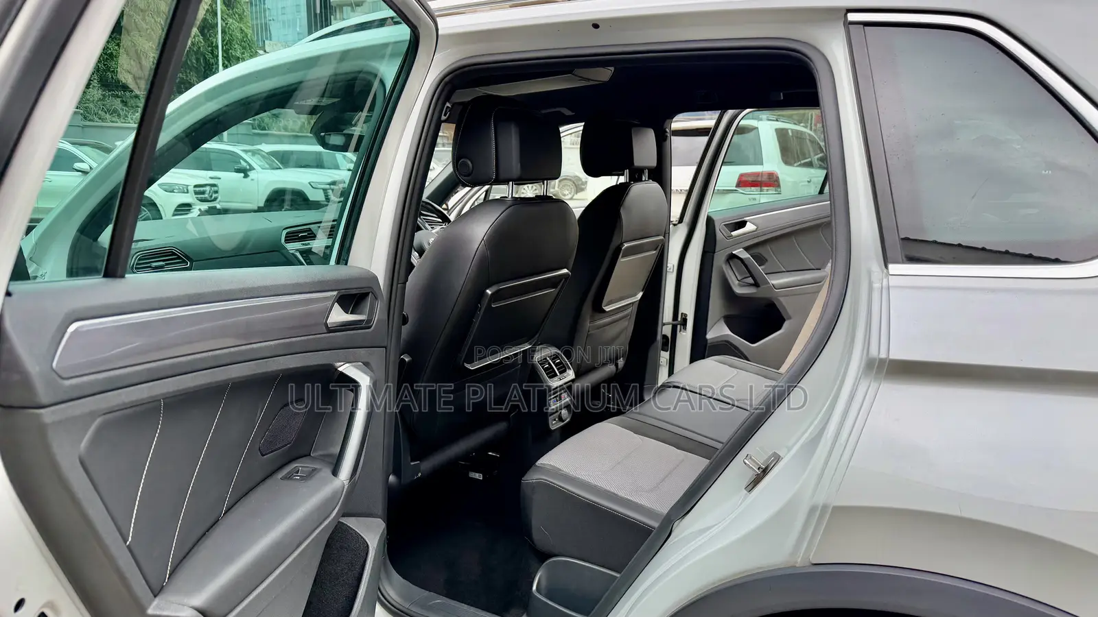 Volkswagen Tiguan 2.0T SEL R-Line AWD 4MOTION 2019 White