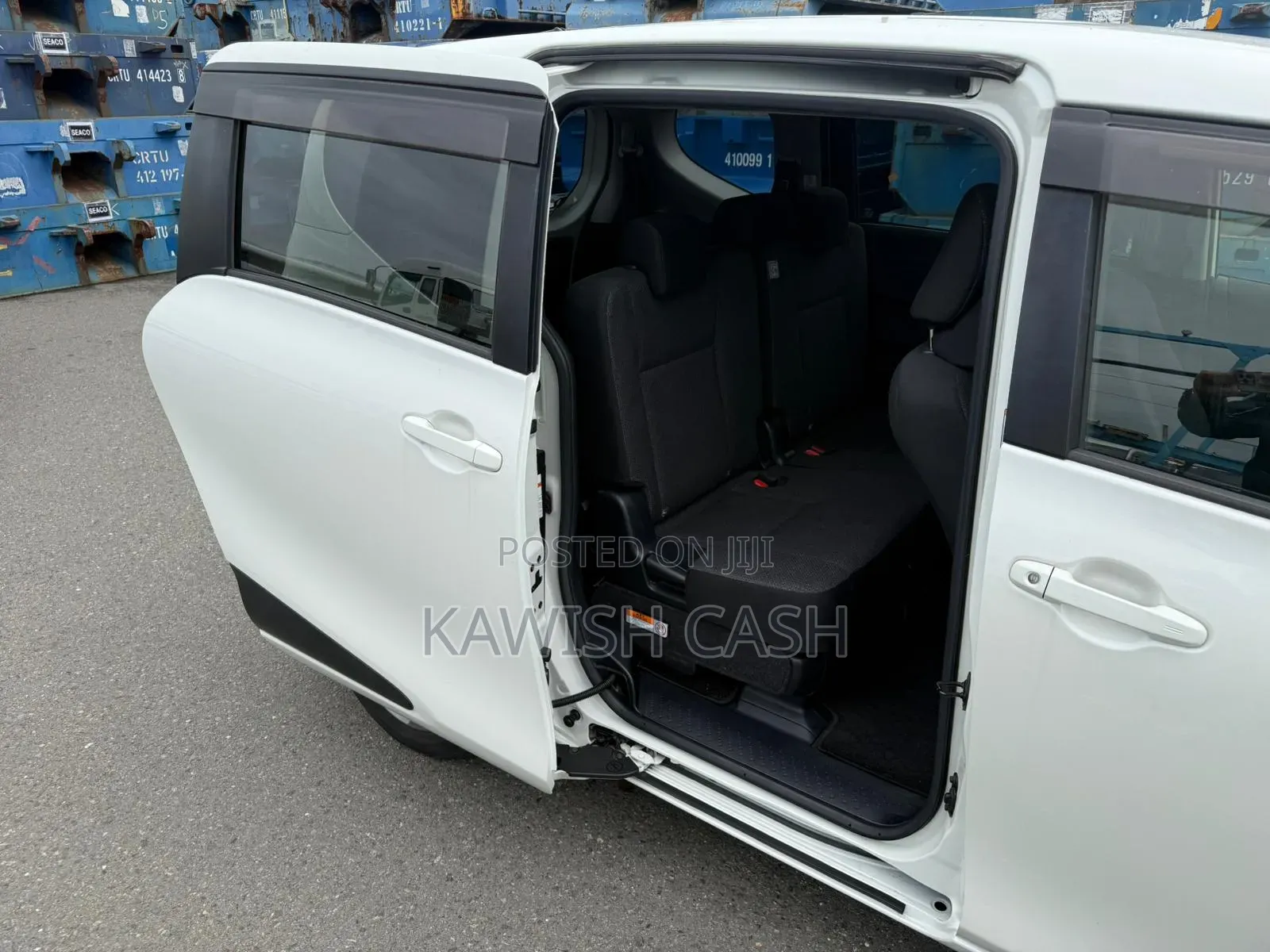 Toyota Sienta 2019 White