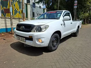 Toyota Hilux 2.5 D-4D SRX 2011 White