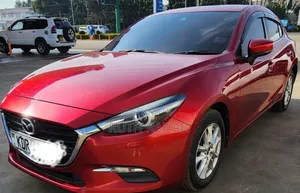 Mazda Axela 2017 Red