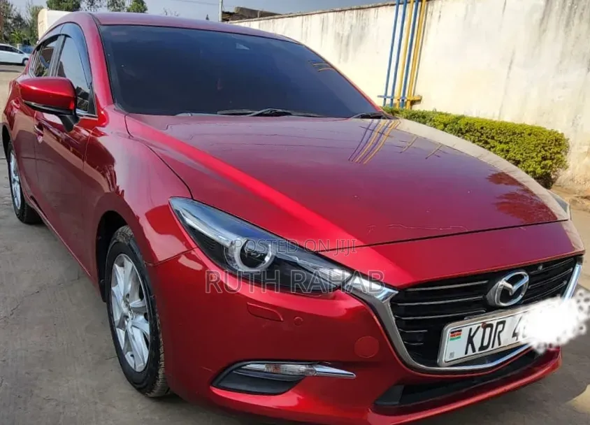 Mazda Axela 2017 Red