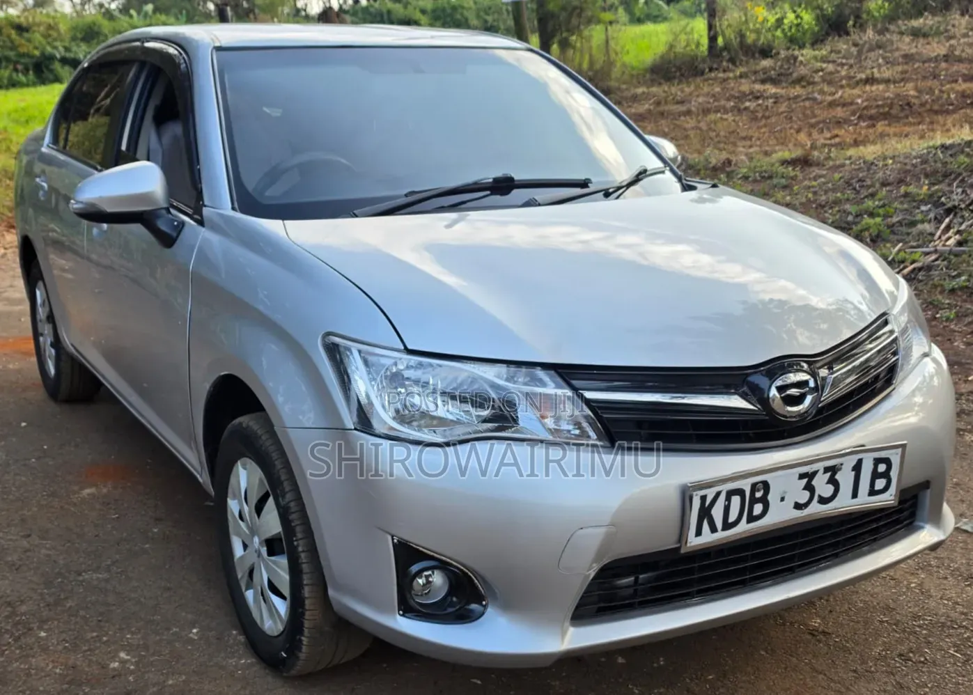 Toyota Axio 2013 Silver