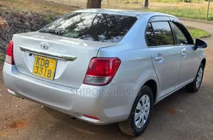 Toyota Axio 2013 Silver