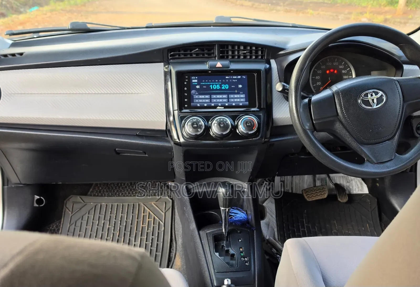 Toyota Axio 2013 Silver
