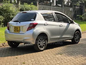 Toyota Vitz 2014 White