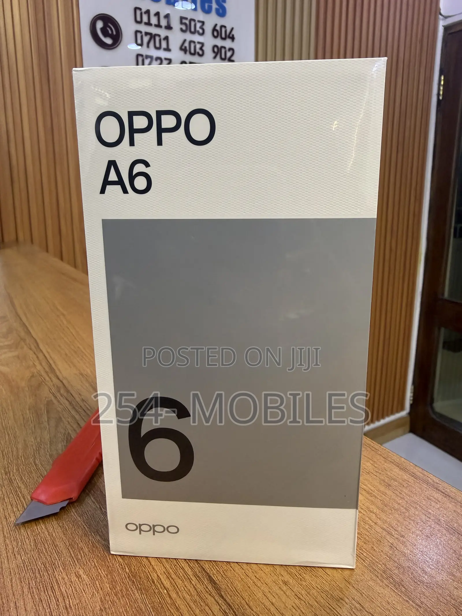New Oppo A6 256 GB Gold