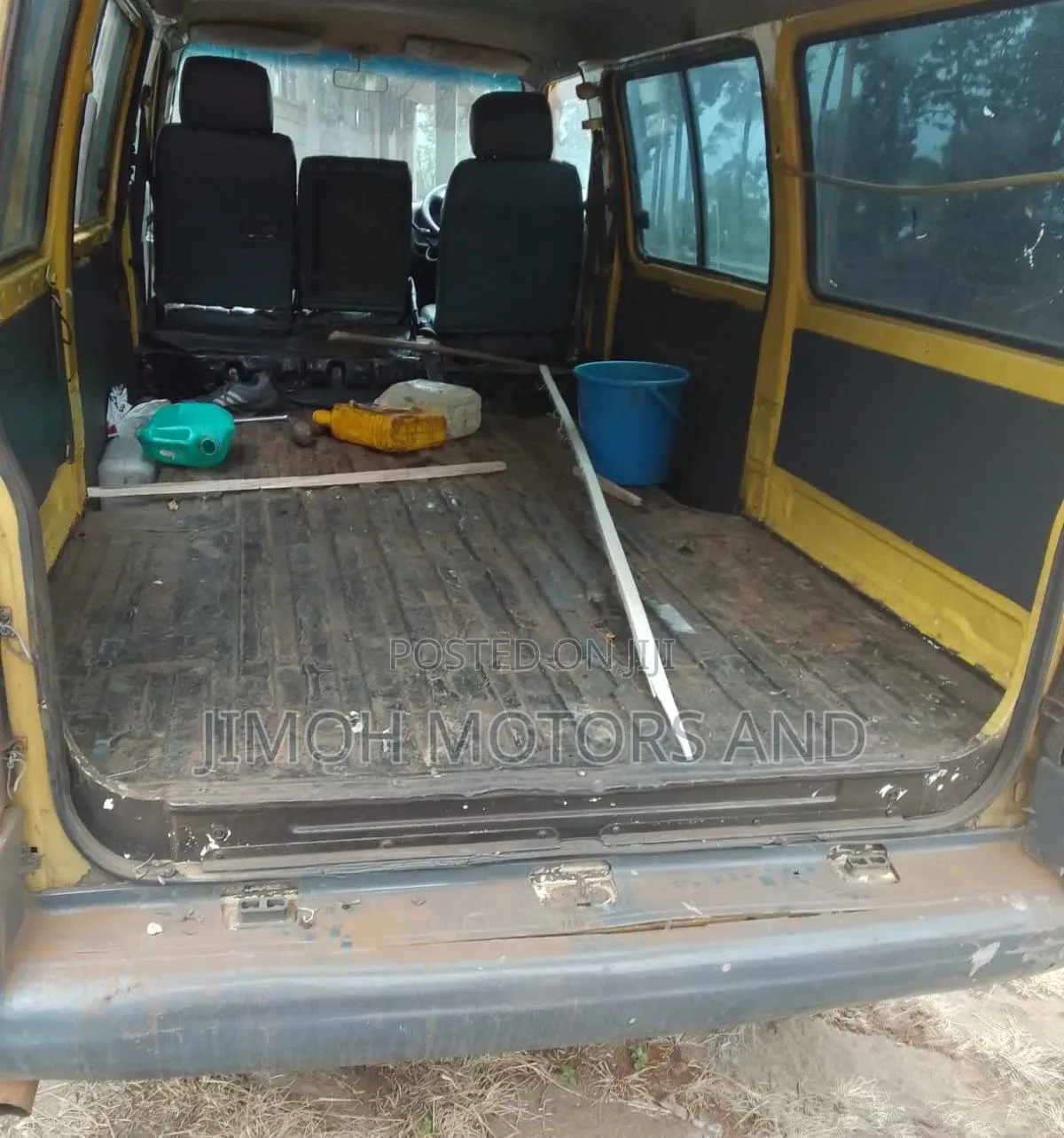 Nissan Vanette 2006 Yellow